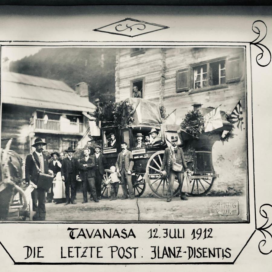 Alte Post Mit Geschichte Und Restaurant Apartment Tavanasa Luaran gambar
